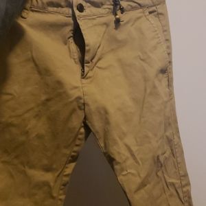 ZARA KHAKI